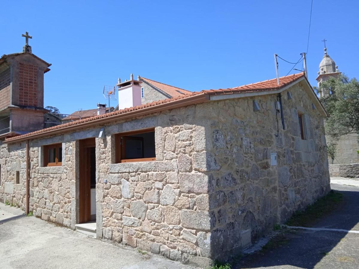 O Enxidro Villa Rois Luaran gambar