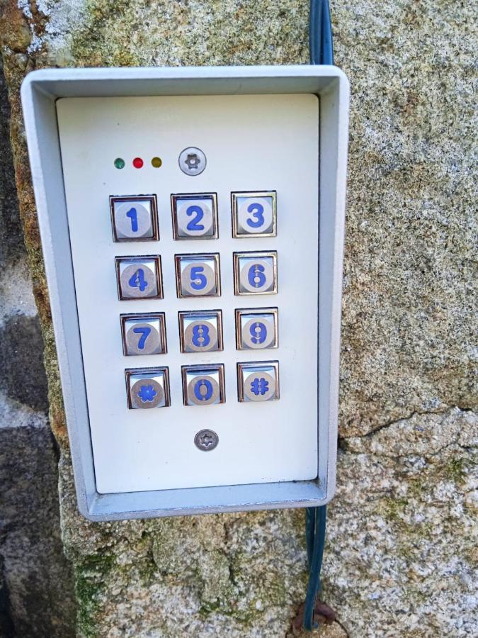 O Enxidro Villa Rois Luaran gambar