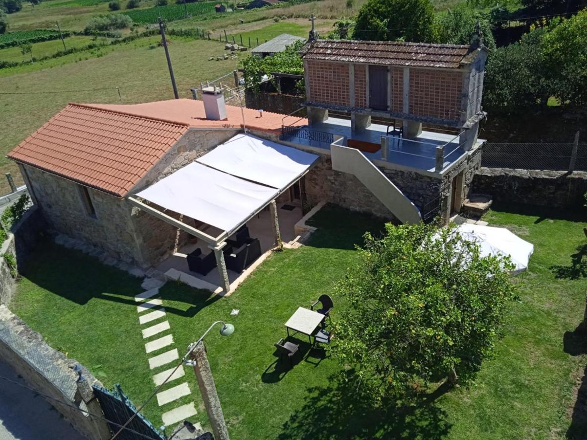 O Enxidro Villa Rois Luaran gambar