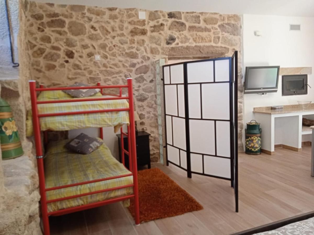 O Enxidro Villa Rois Luaran gambar
