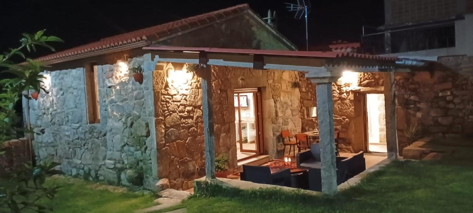 O Enxidro Villa Rois Luaran gambar